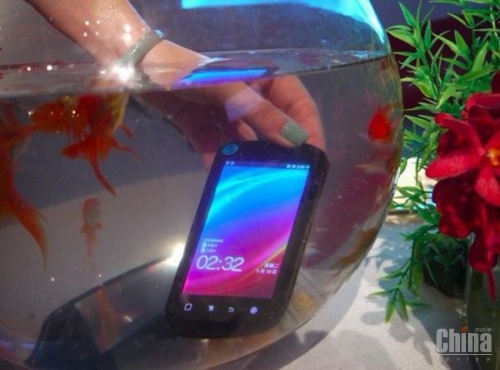 Водостойкий смартфон Haier Zing на ОС Alibaba Aliyun и по доступной цене