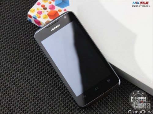 Фото смартфона Huawei Ascend G302D на базе MTK6575