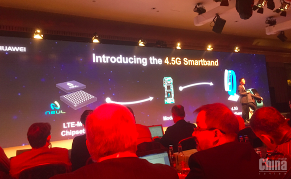 Huawei анонсировала смарт-браслет с поддержкой LTE-М