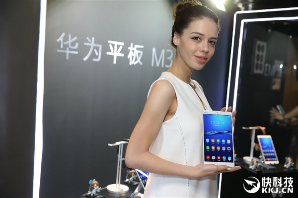 Huawei MediaPad M3 официально представлен в Китае