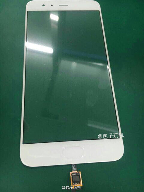 Фотографии передней панели Huawei P10
