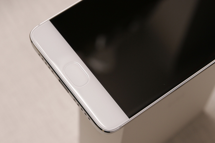 Обзор Xiaomi Mi5S - хвалить нельзя ругать