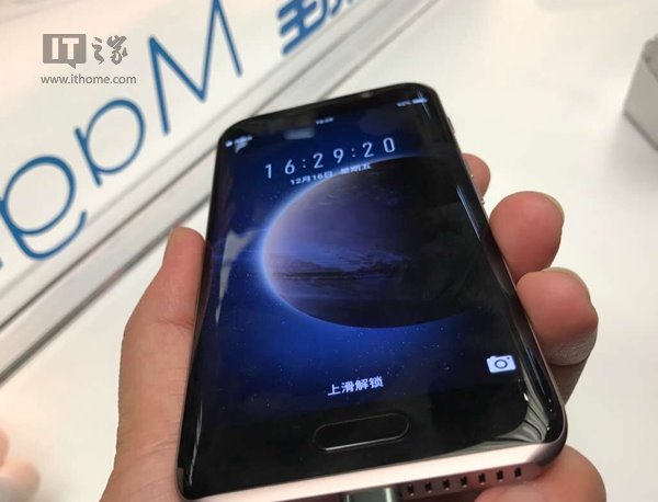 Первая партия Huawei Honor Magic распродана почти мгновенно