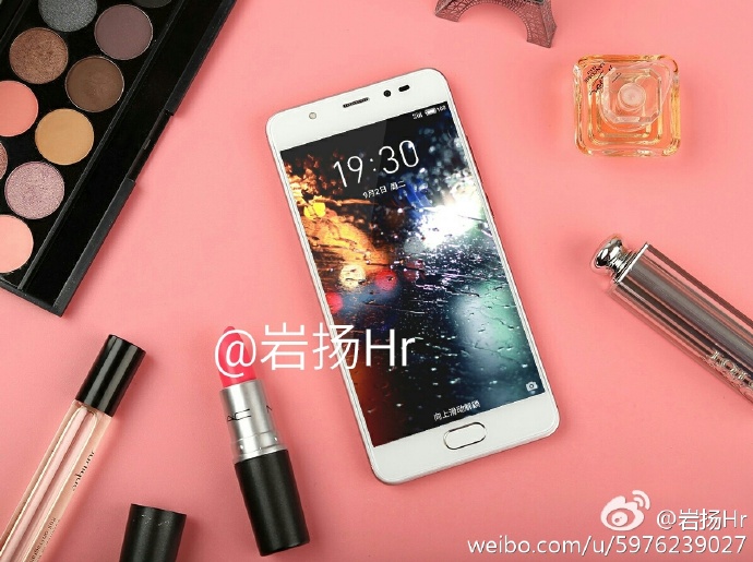 Фотографии неизвестного смартфона Meizu появились в интернете