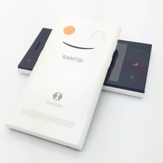 Macoox SANTIN Q727 - смартфон на Android за 22$