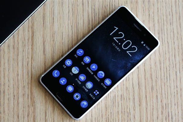    Nokia 6    (+ )