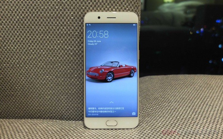 Oppo R11 выходит за пределы Китая