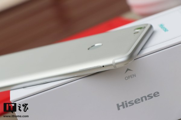    Hisense H10