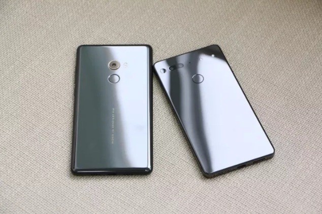  Xiaomi Mi Mix 2  Essential Phone