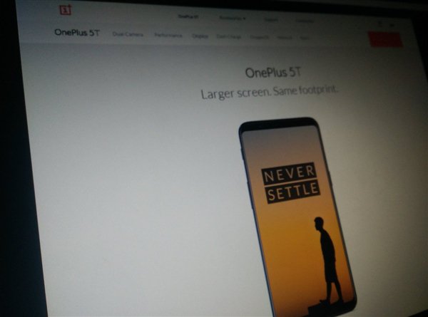 Появились изображения OnePlus 5T