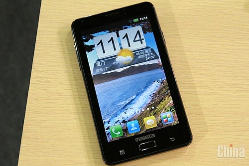 5-дюймовый китайский смартфон Malata Z500 на Computex 2012 (видео)
