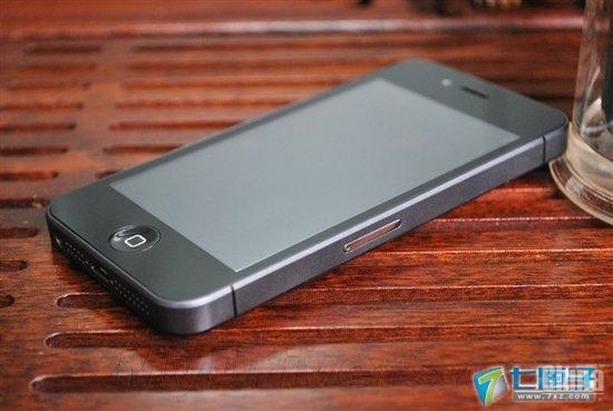 GooPhone запатентовал свой “клон” Iphone 5 в Китае!!!