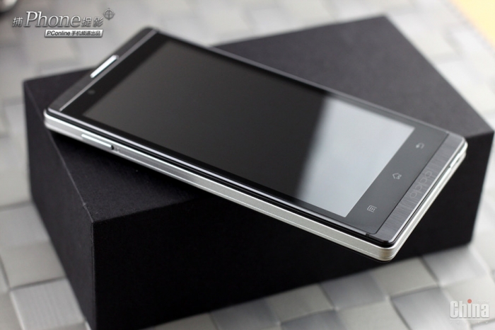Полные характеристики и новые фото смартфона Oppo T29