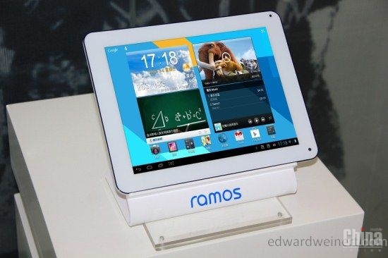 Новый планшет Ramos “Harry” с Retina дисплеем на MWC 2013 (фото)