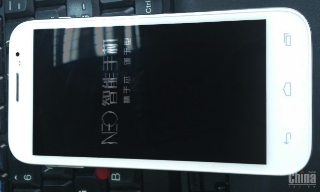 Neo N003 еще не определился с дисплеем - 5” FHD или 5,3” HD?