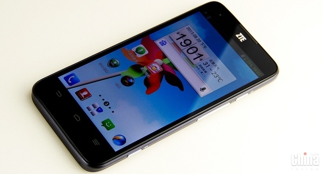 ZTE U988S станет первым в мире смартфоном на базе Tegra 4, и при этом его цена составит всего $ 320