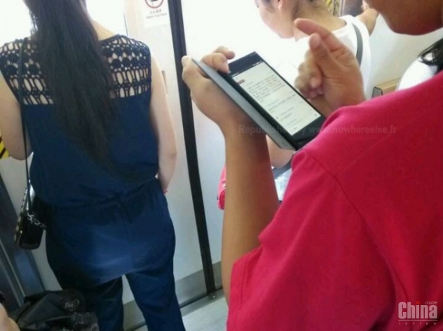 Xiaomi MI3 снова на фото!