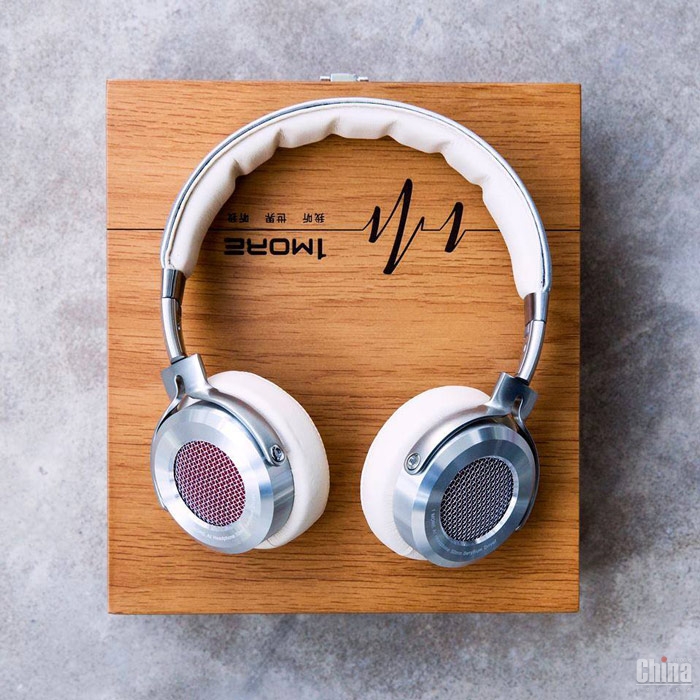 Фотообзор белых Xiaomi Mi Headphones