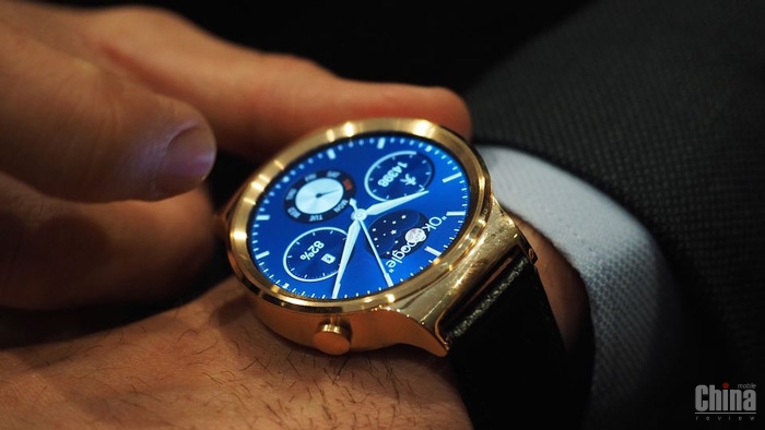 Премиум смартчасы Huawei Watch и новое поколение TalkBand B2