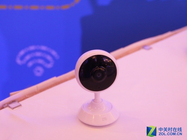Интеллектуальная камера ZTE для видеонаблюдения