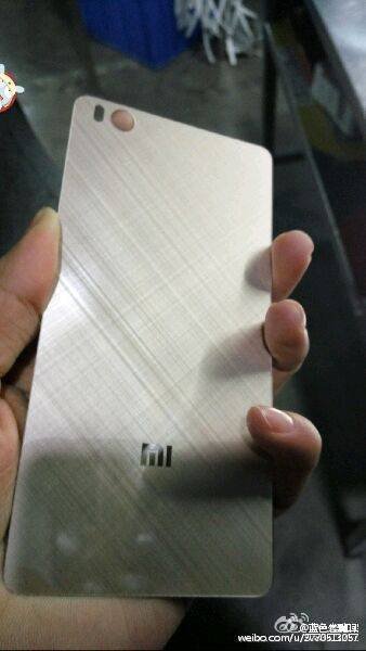 Утечка задней панели Xiaomi Mi5