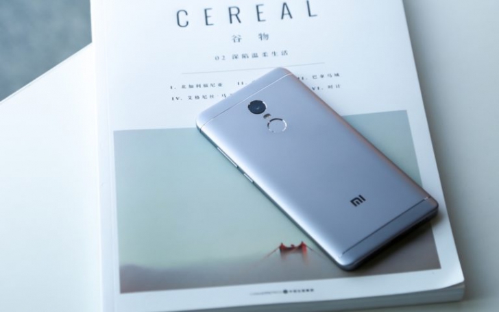 Фотообзор Xiaomi Redmi Note 4X