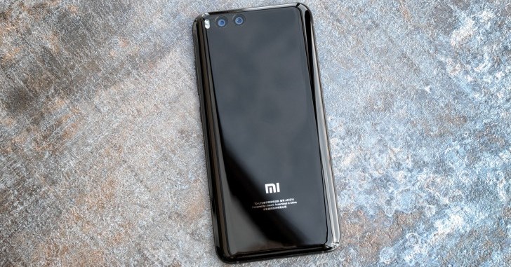 Обновление Xiaomi Mi 6 принесло поддержку Mi Pay