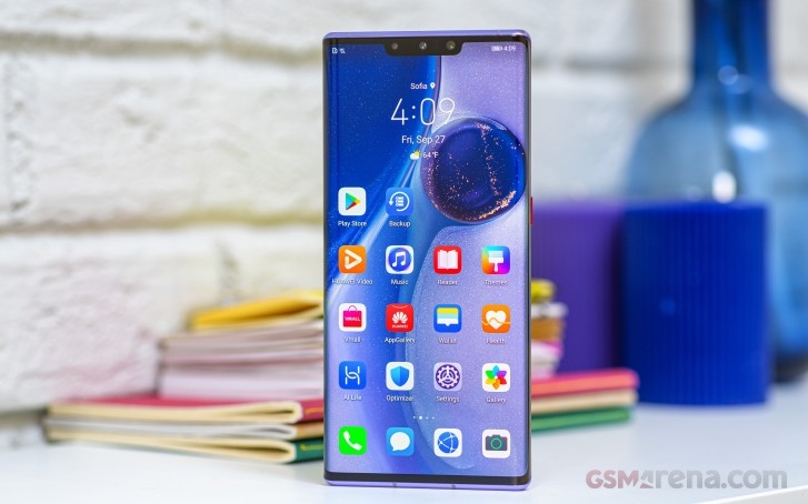 Huawei Mate 30 Pro 5G немного упал в цене