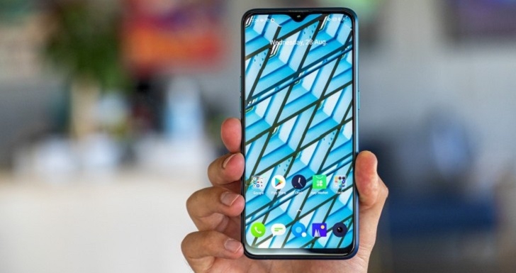 Realme 5 Pro в Украине оценили в 4999 гривен