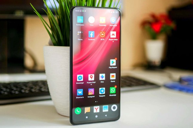 Xiaomi назвала смартфоны, которые не обновятся до прошивки MIUI 12