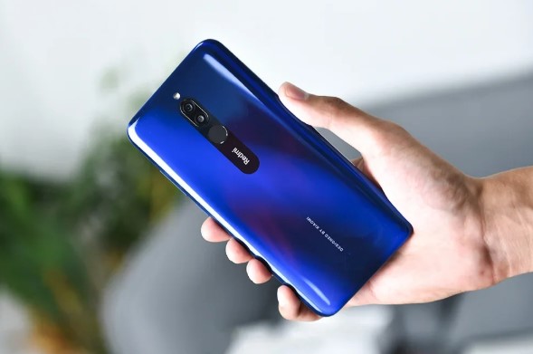 Бюджетный хит украинского рынка Xiaomi Redmi 8 снова упал в цене