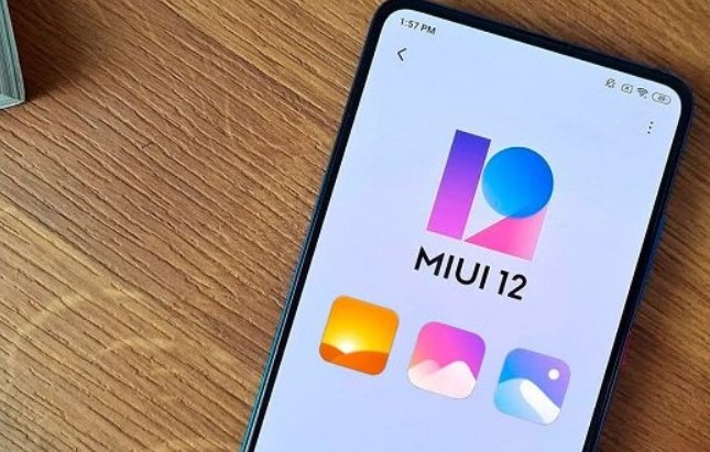 Xiaomi обновила смартфоны Redmi до MIUI 12 и массово сломала их