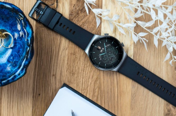 Смарт-часы Huawei Watch GT2 Pro уже доступны в Украине