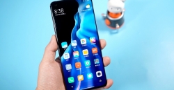 Xiaomi анонсировала глобальную версию флагмана Mi 11