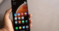 Xiaomi обновила ещё два смартфона до стабильной MIUI 12