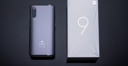 Популярный флагман Xiaomi 2019 года получил MIUI 12.5 в Украине