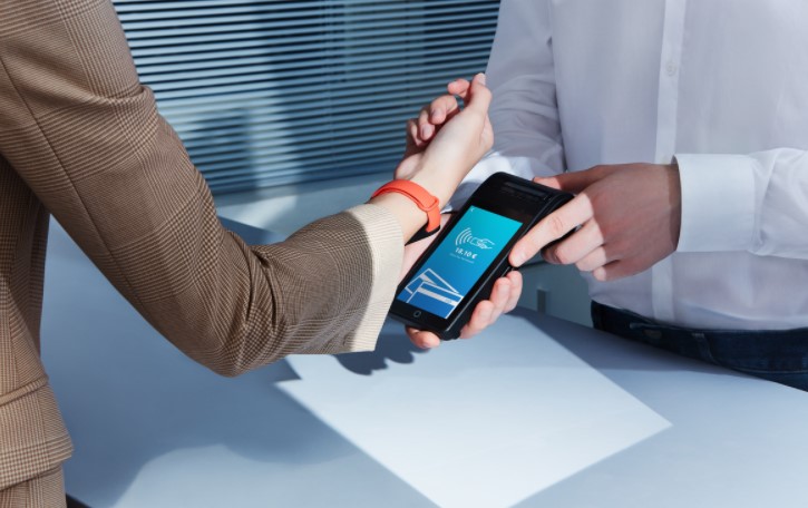 Xiaomi представила фитнес-браслет Mi Smart Band 6 NFC для Украины
