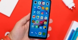 Xiaomi выпустила большое обновление для дешевого старого смартфона