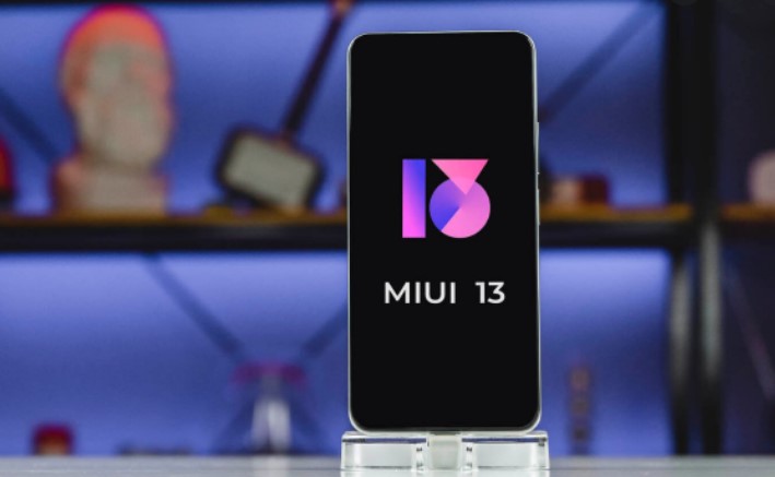 Ещё два смартфона Xiaomi обновляет до MIUI 13