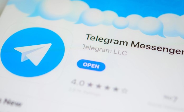 Украинские пенсионеры полюбить Телеграмм: названы причины