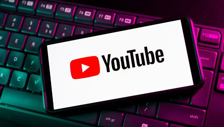 YouTube почне показувати рекламу під час паузи