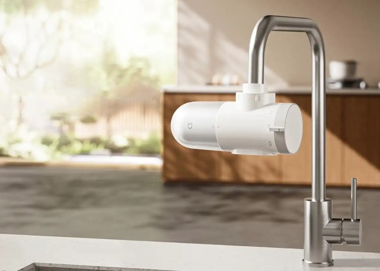 Xiaomi представила очищувач води з кріпленням на змішувач Xiaomi Mijia Faucet Water Purifier 2