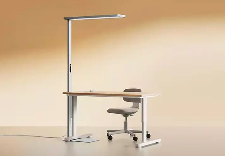 Представлена ​​лампа Mijia Upper Study Lamp Pro у стилі вуличного ліхтаря