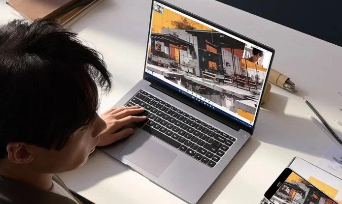 Xiaomi випустила дешевий і потужний клон MacBook Air з батареєю на 19 годин