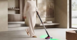 Dyson випустила ультракомпактний ручний пилосос у формі трубки