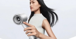Xiaomi випустила потужний фен з іонізатором та датчиком відстані