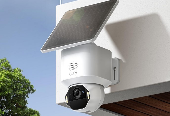 IP-камера Anker Eufy SoloCam E42 пише 4K-відео та працює навіть без розетки