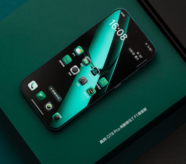 realme випустила «гоночну» спецверсію флагмана GT 8 Pro