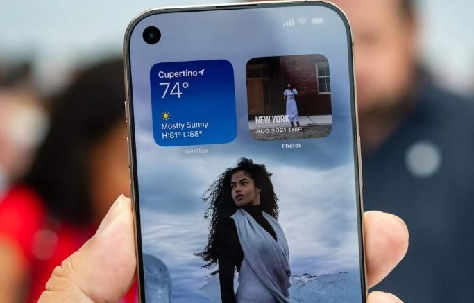 Apple кардинально змінить дизайн iPhone Pro у 2026 році