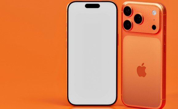 iPhone 17 Pro проти iPhone 17: коли варто вибрати «професійну» модель